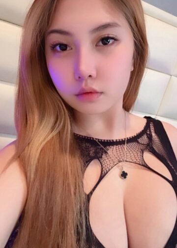 Julie - Johor Bahru Escort