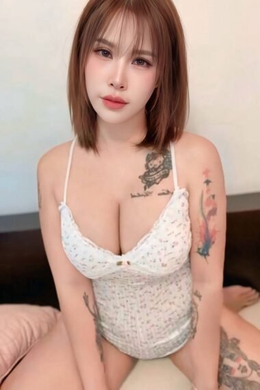 Mona - Escort in Johor Bahru