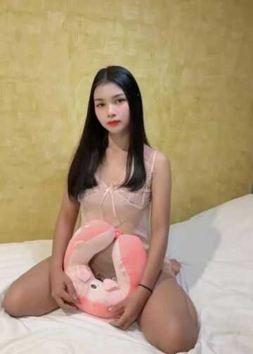 Chompu - Johor Bahru Escort