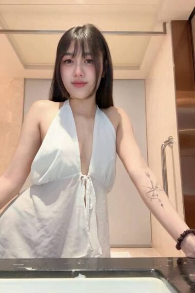 SMILE - Escort in Johor Bahru