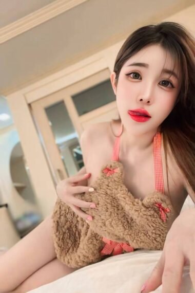 Xin Hong - Escort in Johor Bahru